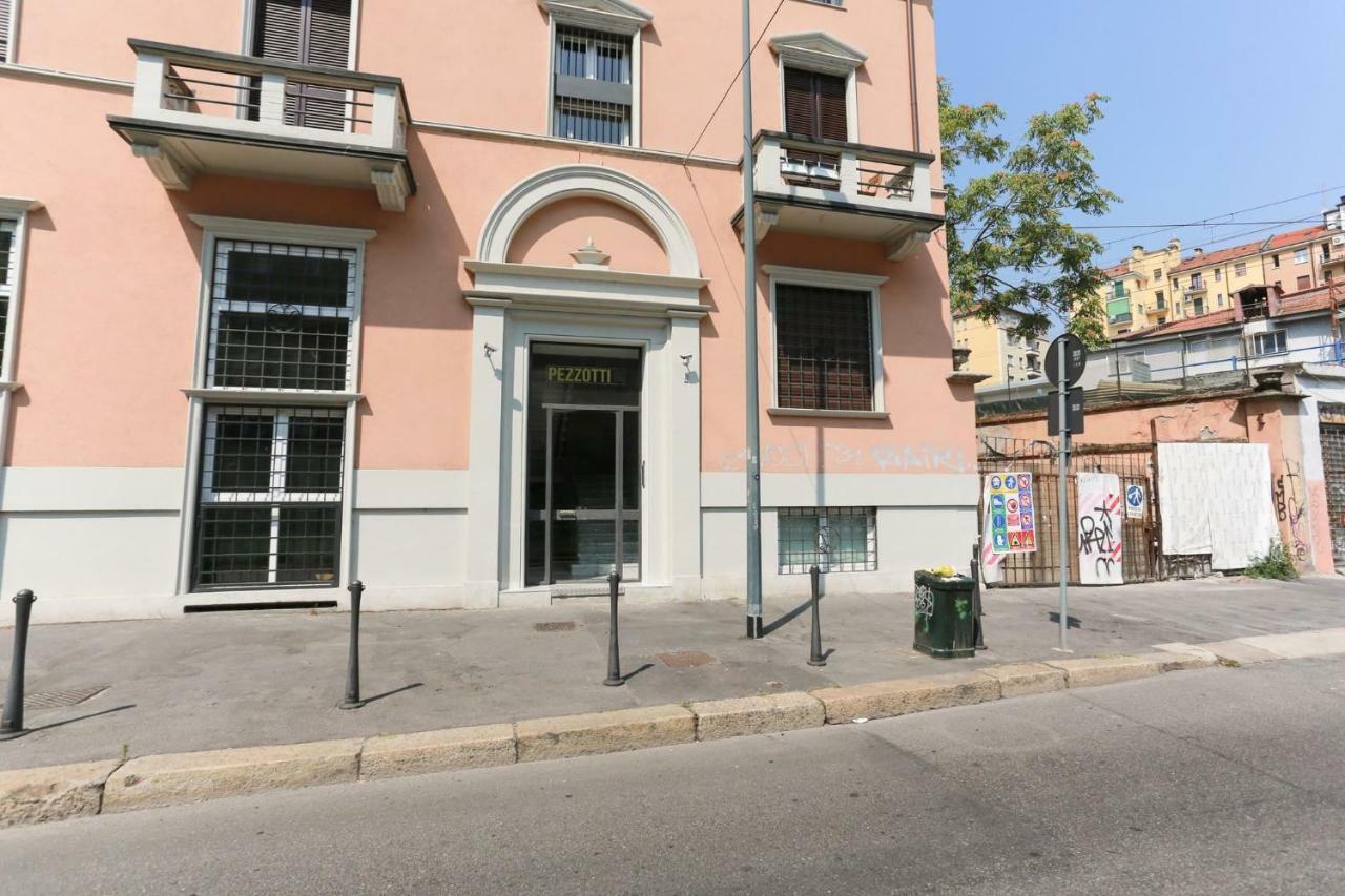 The Best Rent - Modern Apartment Near Bocconi University Milan Exterior photo